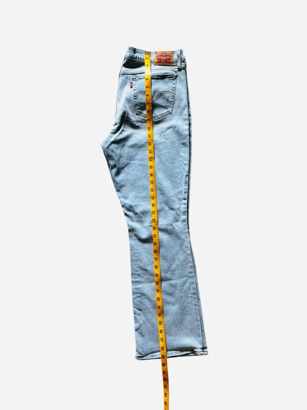 Levi’s Women’s 415 Relaxed Bootcut Distressed Denim Jeans - Picture 13 of 13